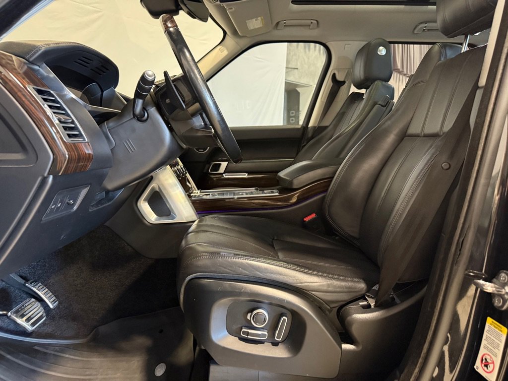 Used 2017 Land Rover Range Rover Supercharged image 13