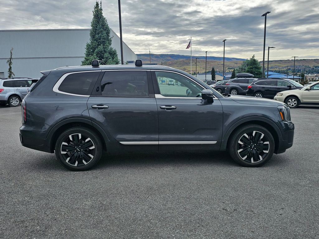 Used 2023 Kia Telluride SX Prestige AWD/4WD image 5