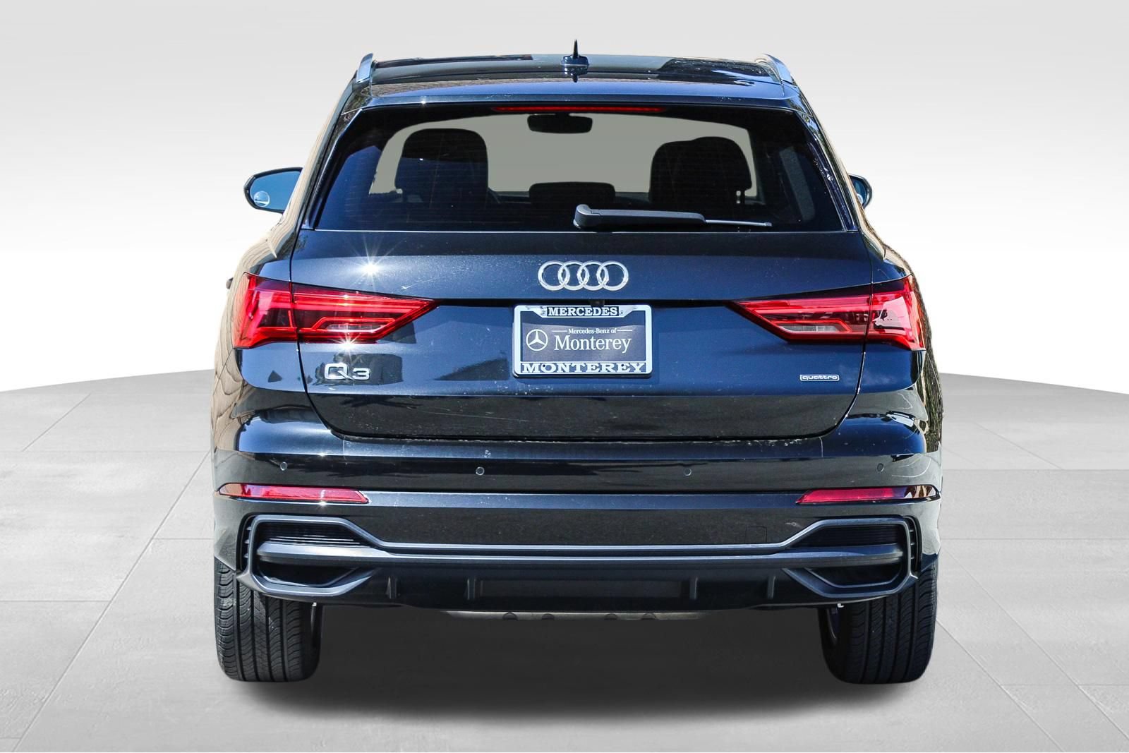 Used 2020 Audi Q3 2.0T Premium Plus w/ Premium Plus Package AWD/4WD image 8