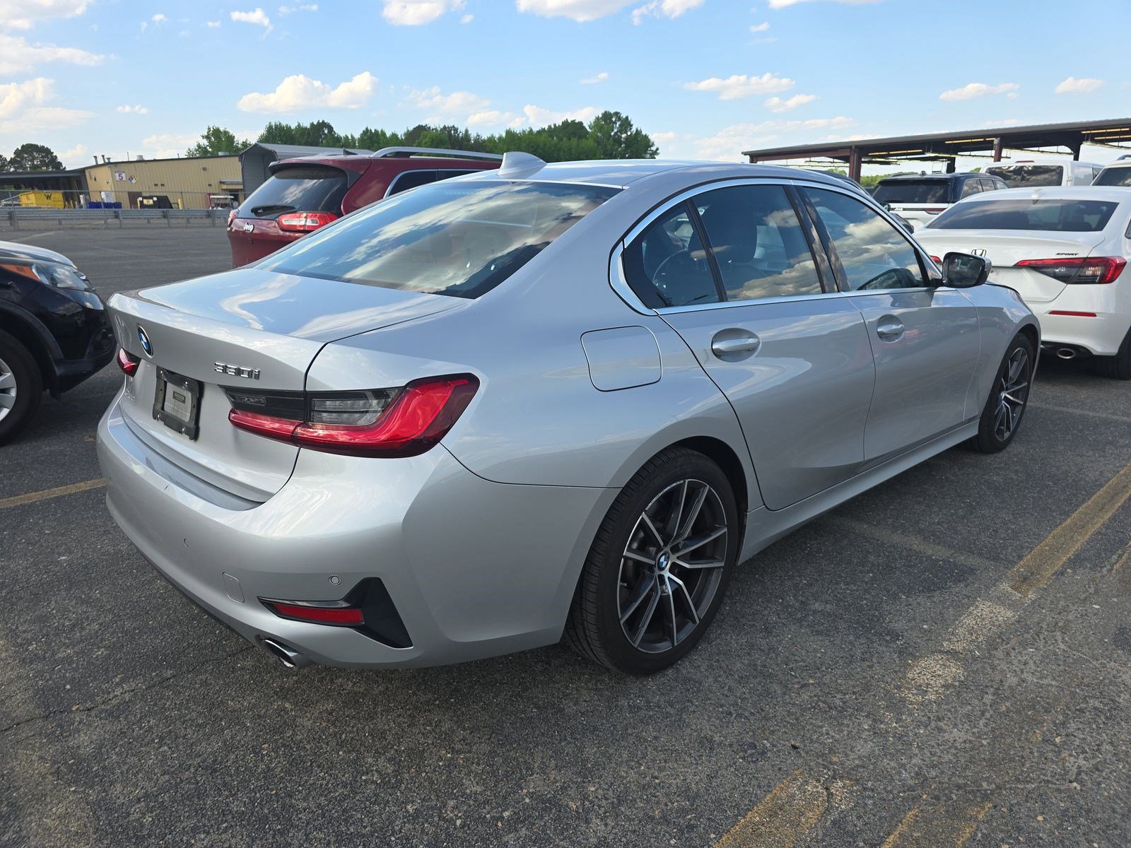Used 2019 BMW 330i Sedan w/ Convenience Package RWD image 6