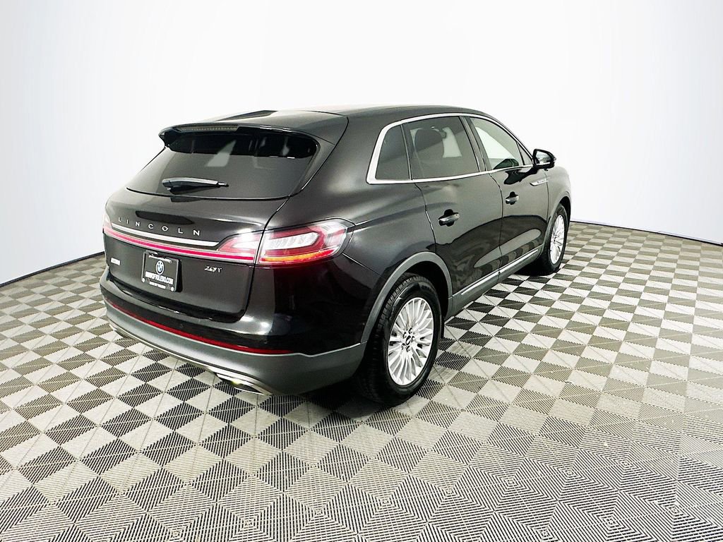 Used 2019 Lincoln Nautilus FWD image 9