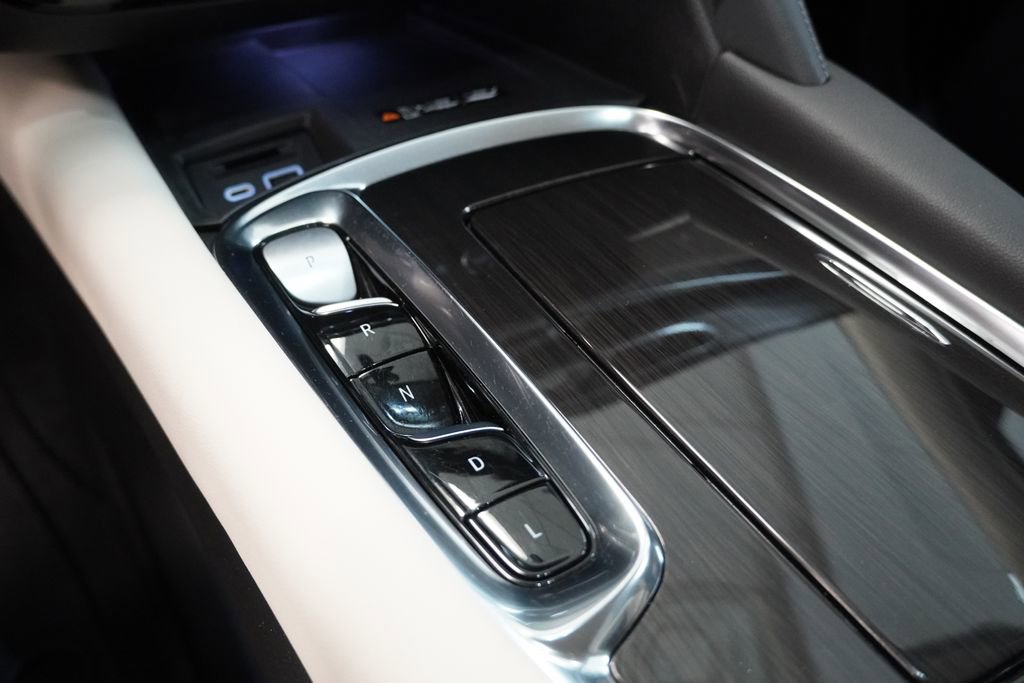 Used 2023 Buick Enclave Essence w/ LPO, Floor Liner Package image 24