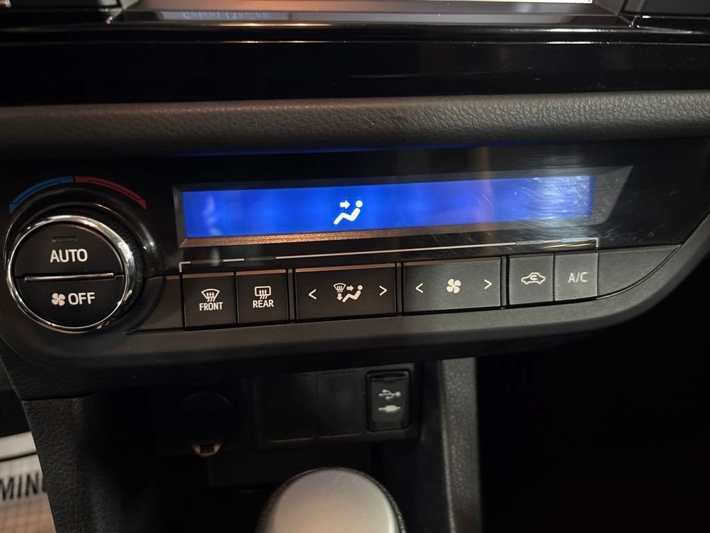 Used 2015 Toyota Corolla S FWD image 24