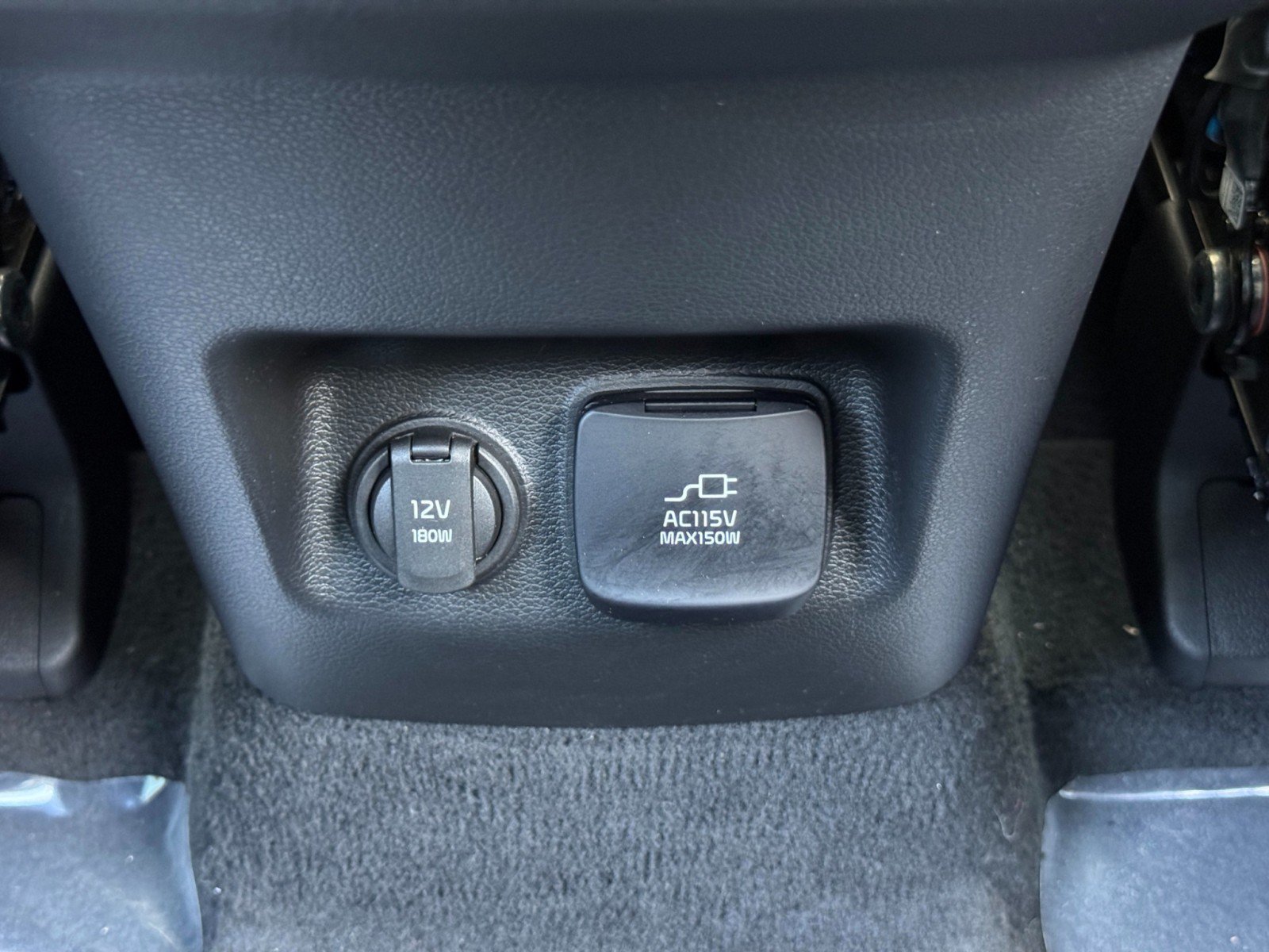 Used 2024 Kia Telluride SX Prestige AWD/4WD image 36