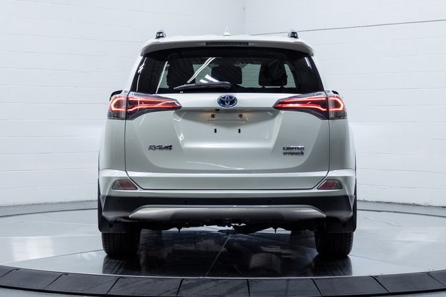 Used 2017 Toyota RAV4 Limited image 7
