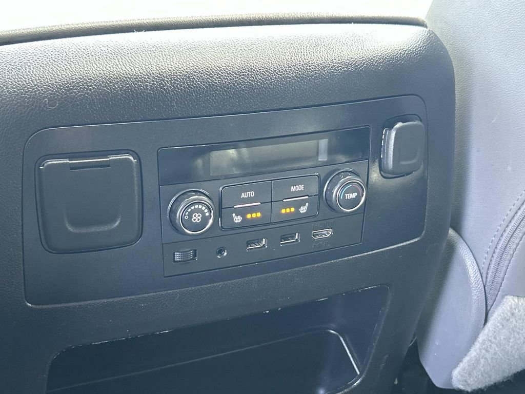 Used 2018 Chevrolet Tahoe LT AWD/4WD image 21