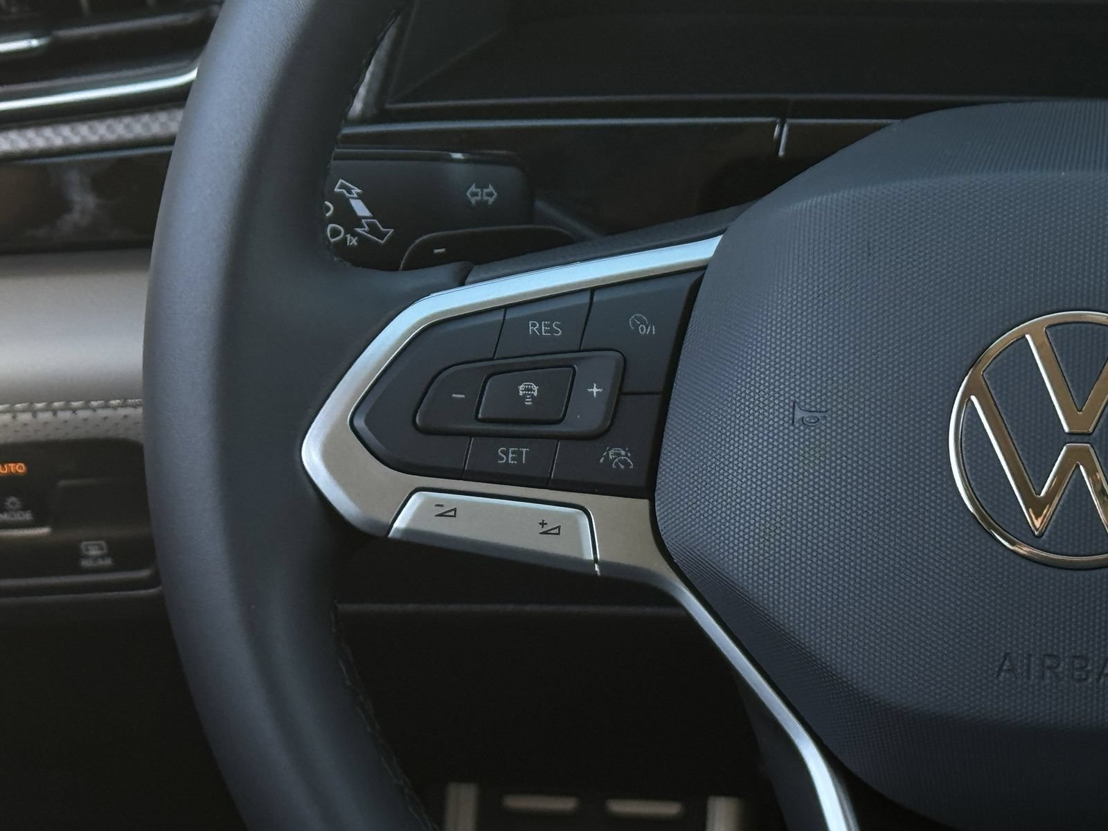New 2026 Volkswagen Atlas Peak Edition AWD/4WD image 18