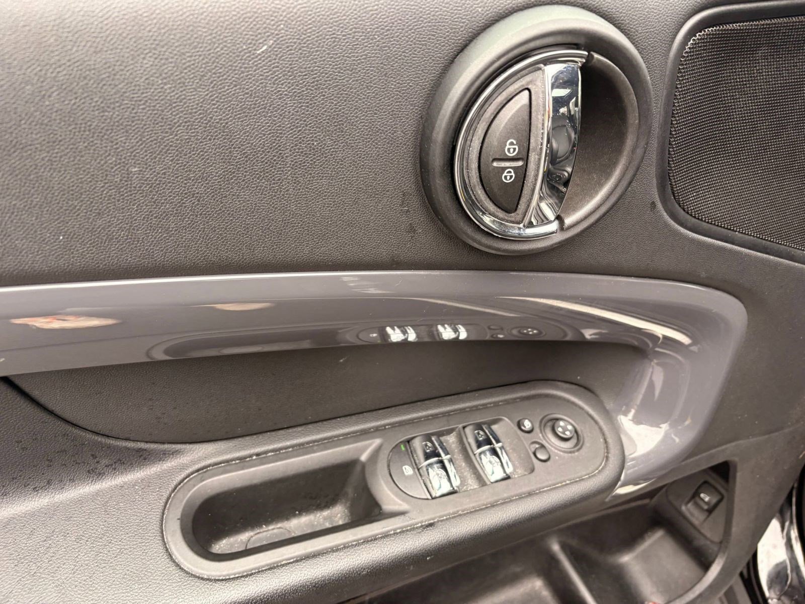 Used 2019 MINI Cooper Countryman S image 12