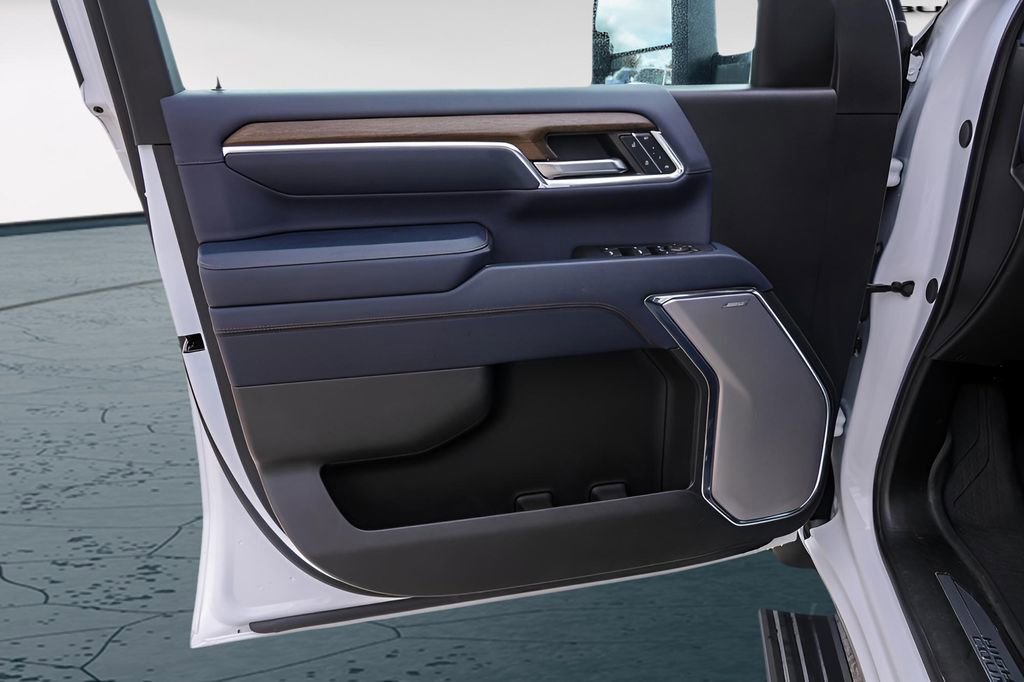 Certified 2024 Chevrolet Silverado 3500 High Country w/ High Country Premium Package image 27