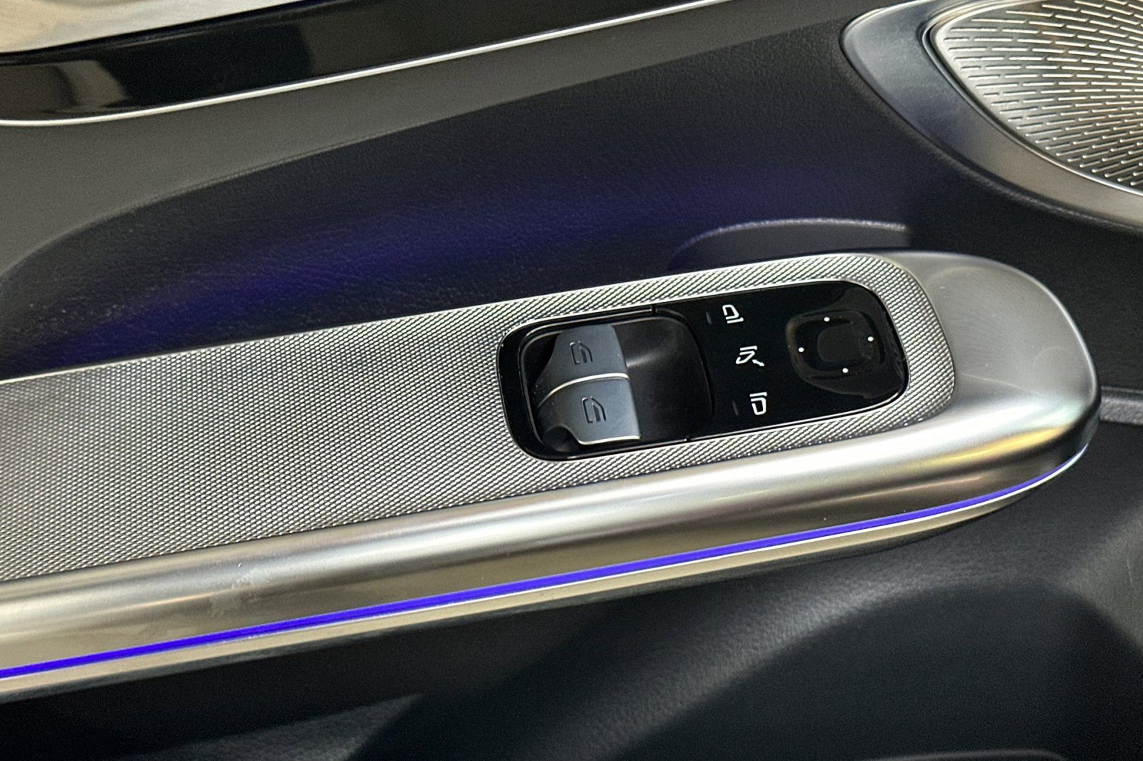 Certified 2024 Mercedes-Benz CLE 53 AMG 4MATIC image 26