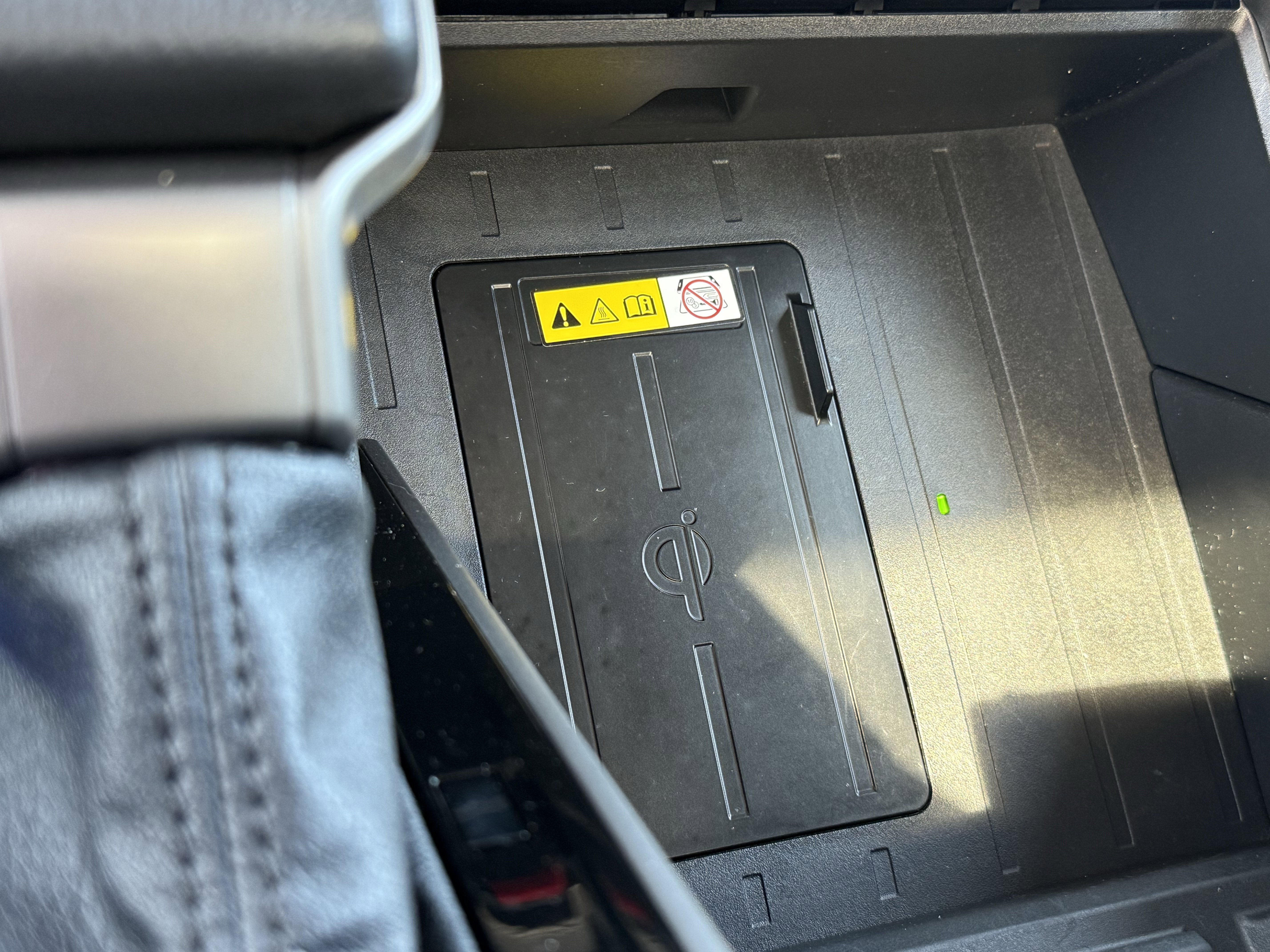 Used 2022 Toyota Tundra Limited image 6