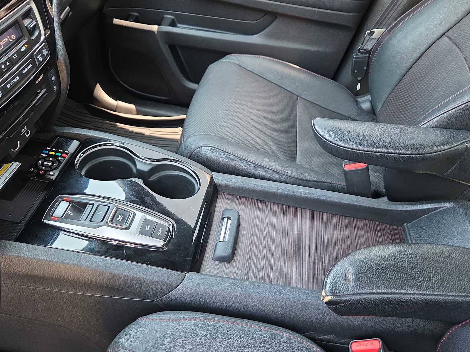 Used 2021 Honda Pilot Black Edition image 20