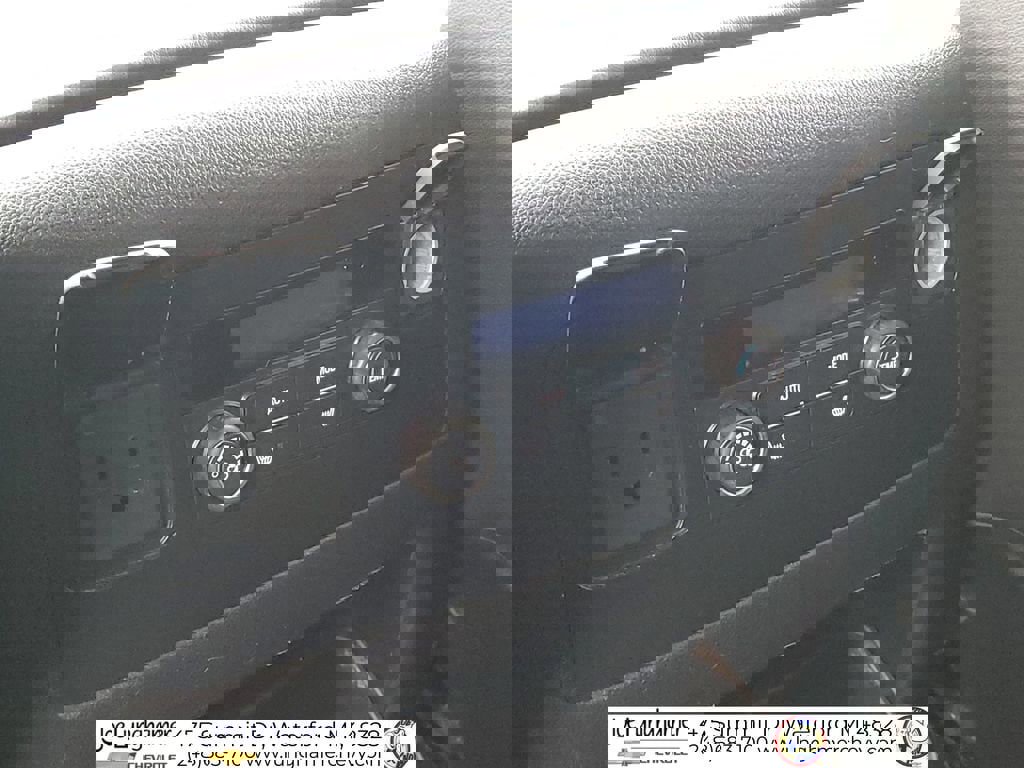 Used 2018 GMC Yukon XL SLT image 22