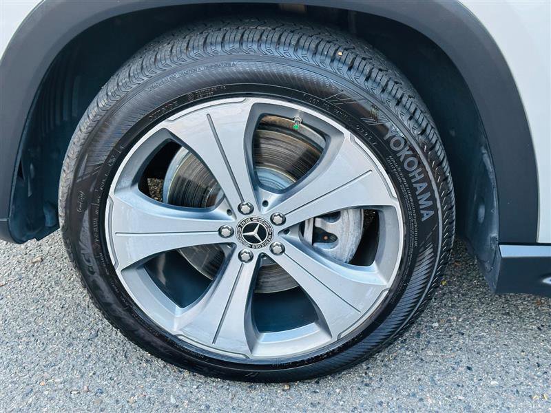 Used 2021 Mercedes-Benz GLS 450 4MATIC image 14