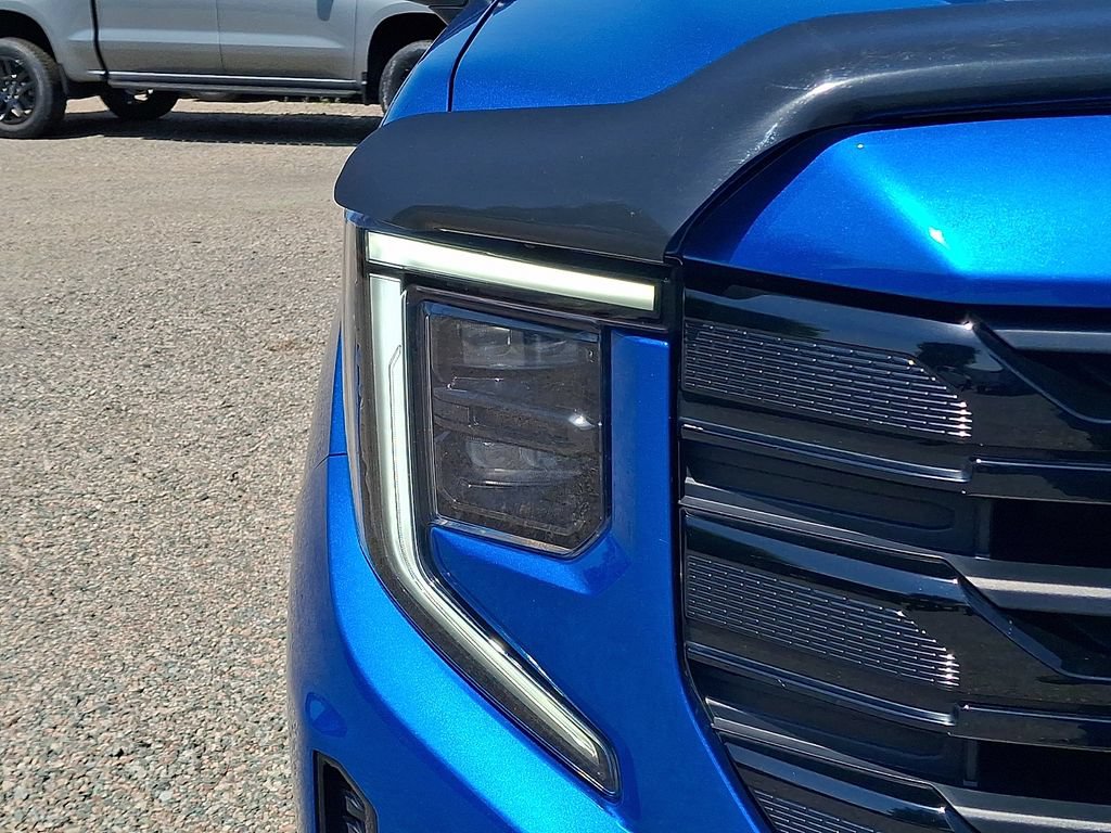 Used 2022 GMC Sierra 1500 Elevation AWD/4WD image 12