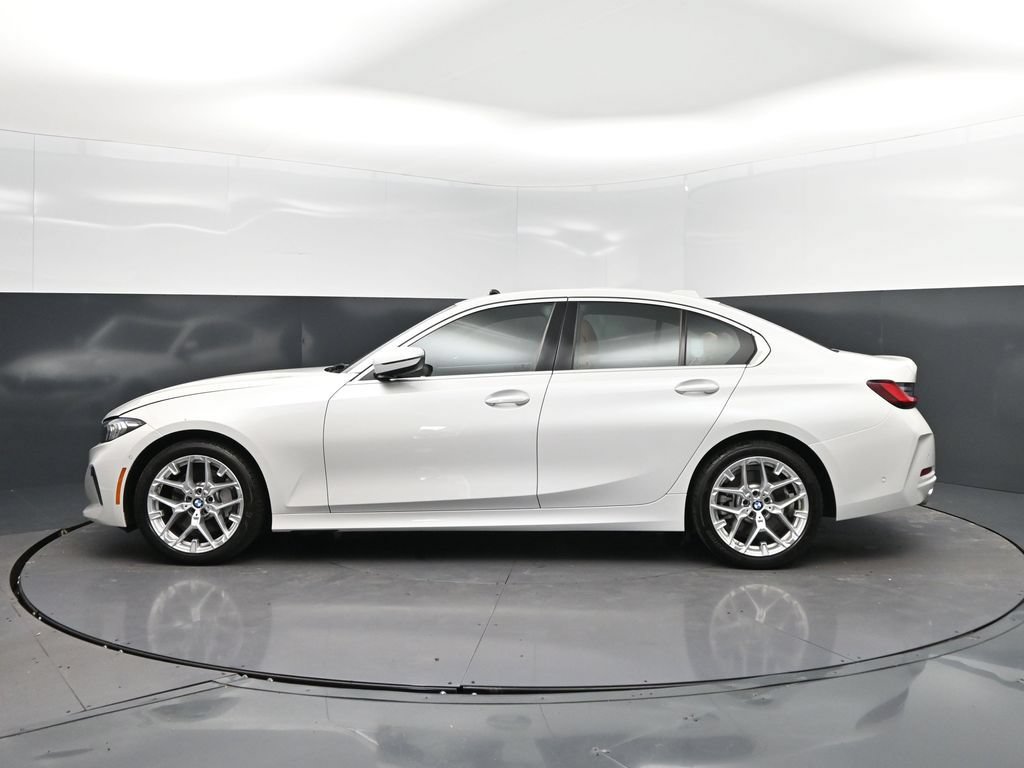 Certified 2026 BMW 330i Sedan RWD image 4