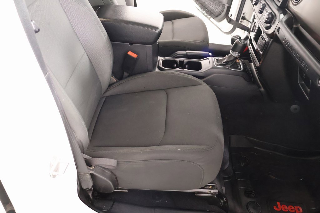 Used 2020 Jeep Wrangler Unlimited Sport image 12