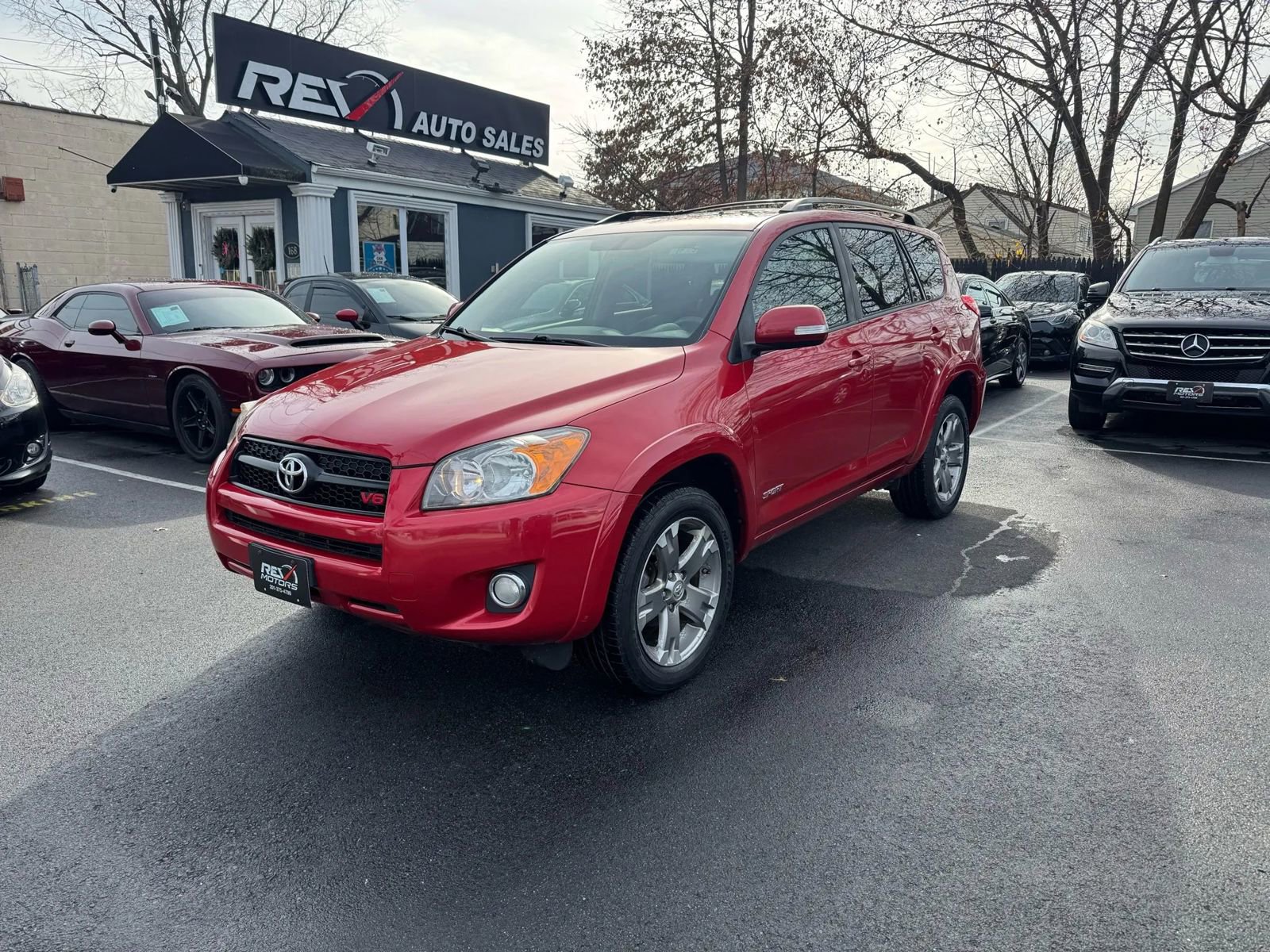 Used 2009 Toyota RAV4 Sport AWD/4WD image 2