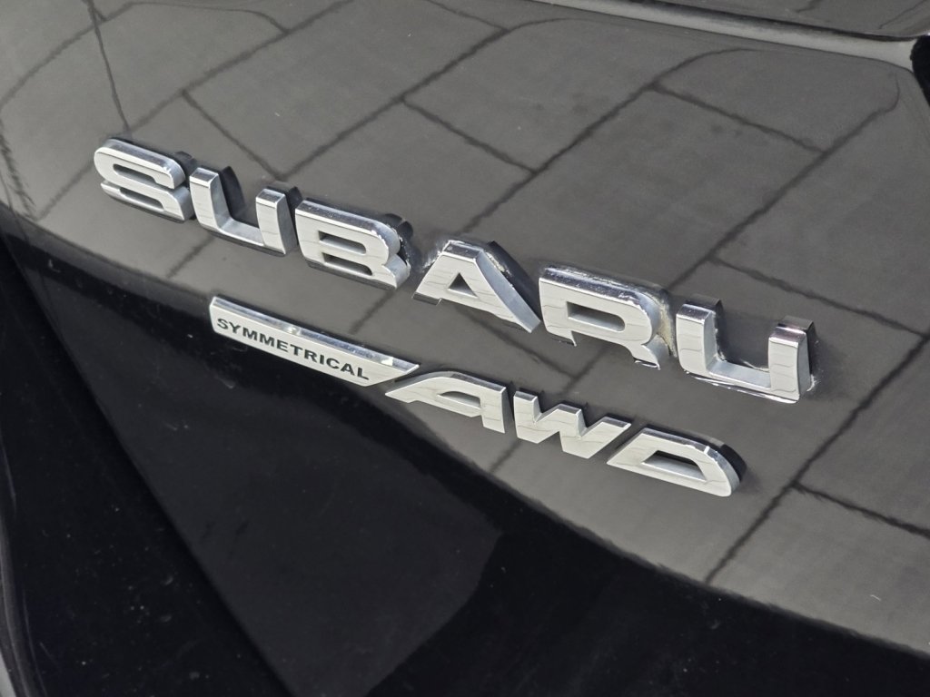 Used 2023 Subaru Outback Premium image 16