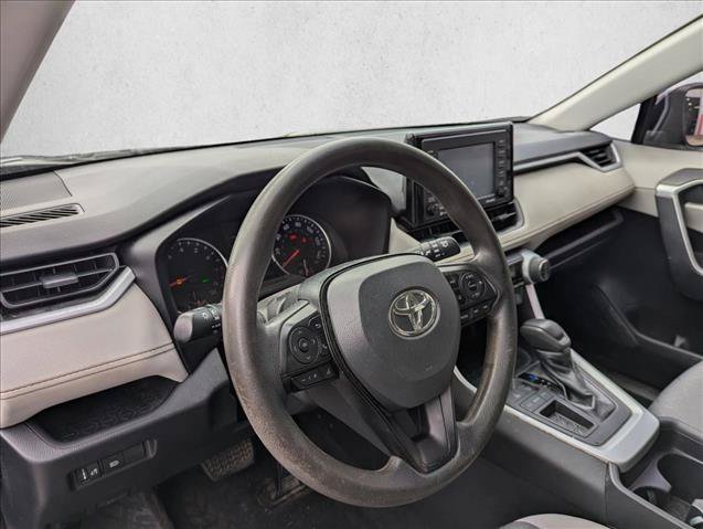 Used 2021 Toyota RAV4 XLE FWD image 12