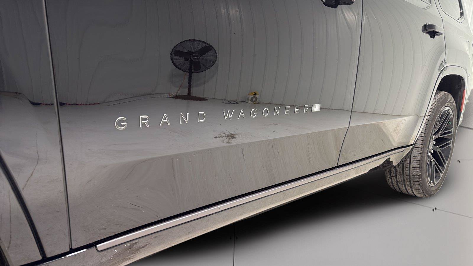 Used 2026 Jeep Grand Wagoneer Limited AWD/4WD image 34