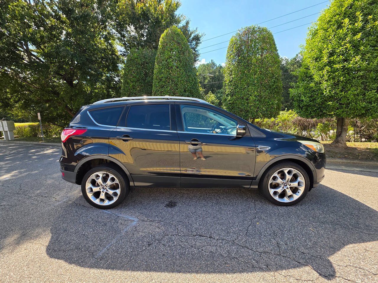 Used 2013 Ford Escape Titanium w/ Parking Technology Pkg AWD/4WD image 6