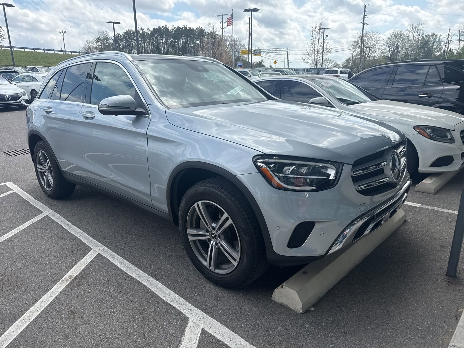 Certified 2022 Mercedes-Benz GLC 300 image 1