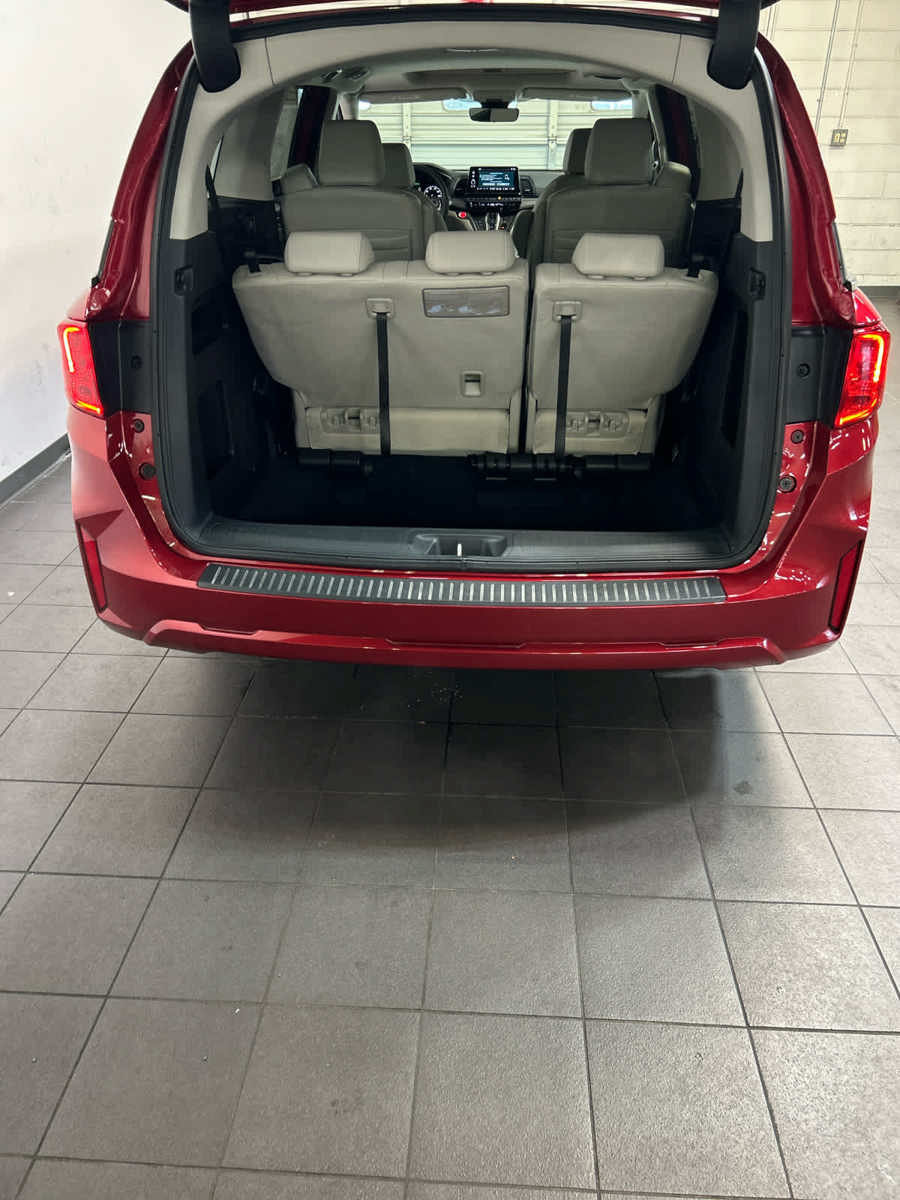 New 2026 Honda Odyssey EX-L image 11