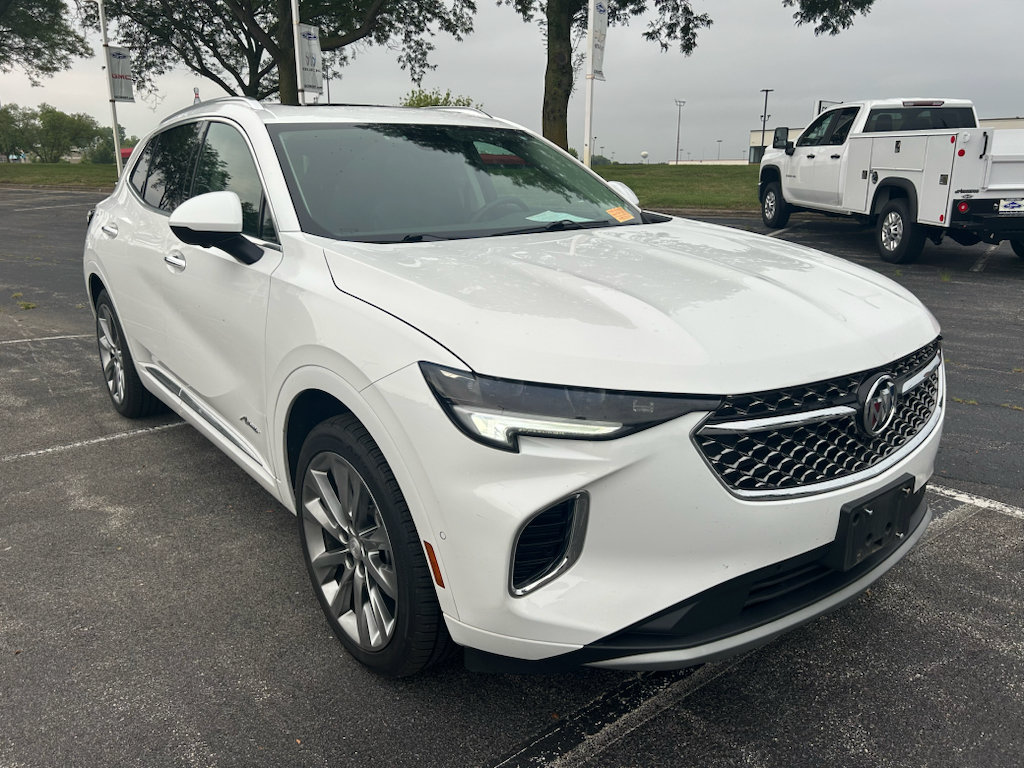 Used 2021 Buick Envision Avenir w/ Technology Package II AWD/4WD image 3