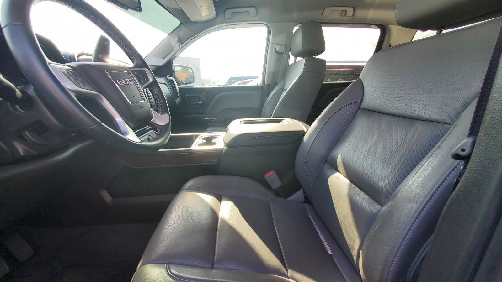 Used 2018 GMC Sierra 1500 SLT w/ SLT Premium Package image 3