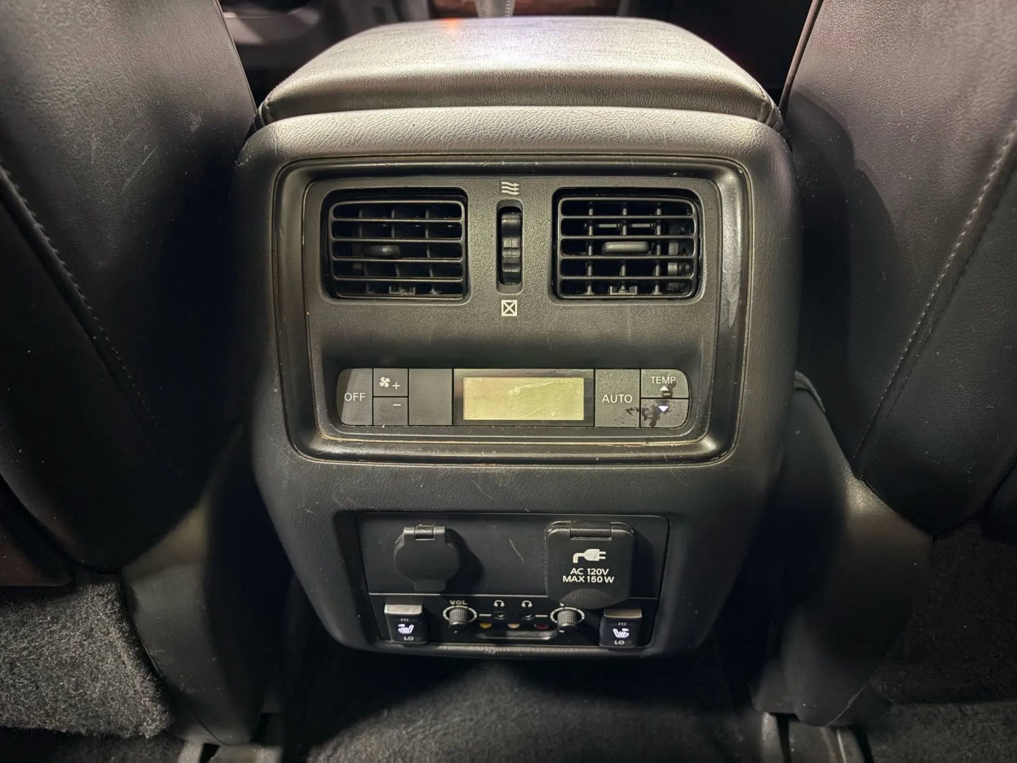 Used 2013 INFINITI JX35 AWD w/ Premium Pkg image 31