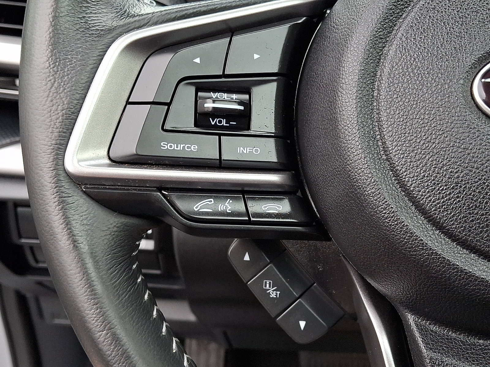 Used 2019 Subaru Forester Premium w/ All-Weather Package AWD/4WD image 23
