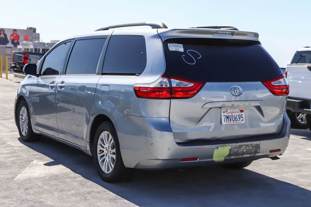 Used 2015 Toyota Sienna XLE w/ XLE Navigation Package FWD image 6