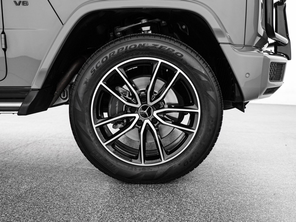 Used 2022 Mercedes-Benz G 550 image 36