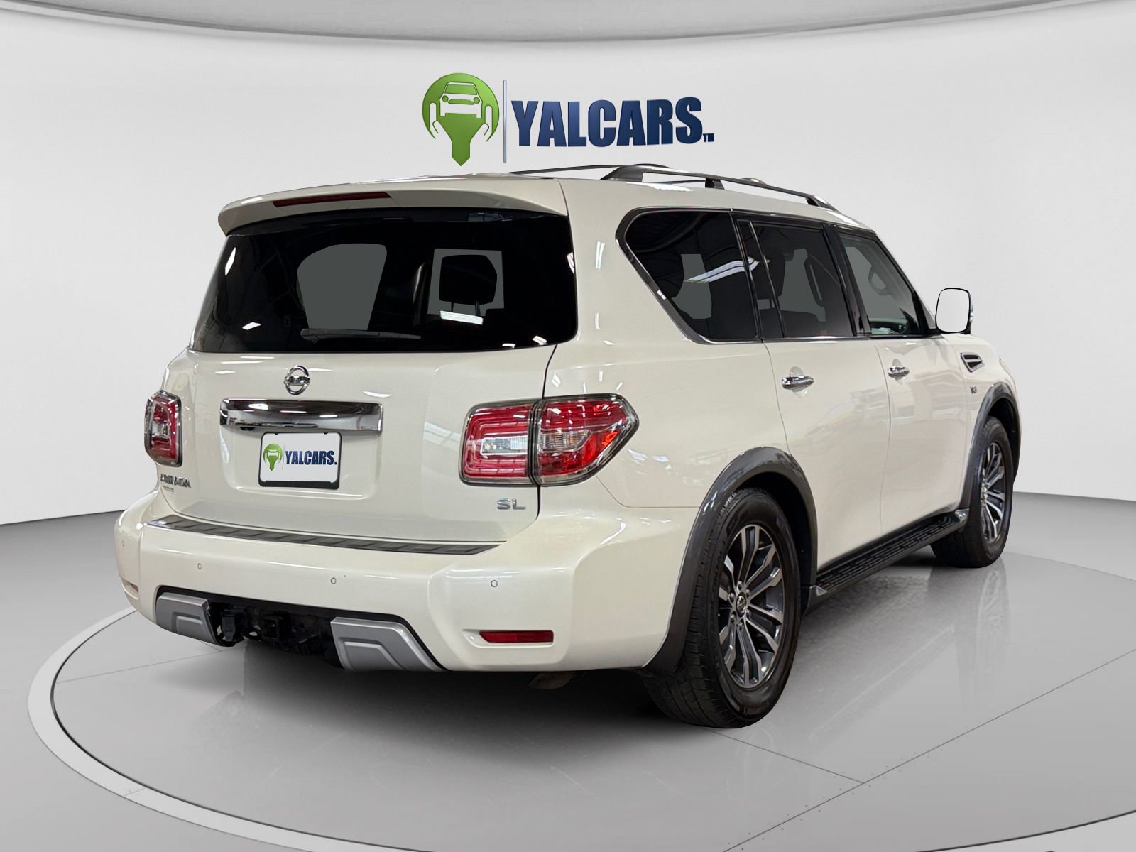 Used 2017 Nissan Armada SL w/ Interior Lighting Package AWD/4WD image 5