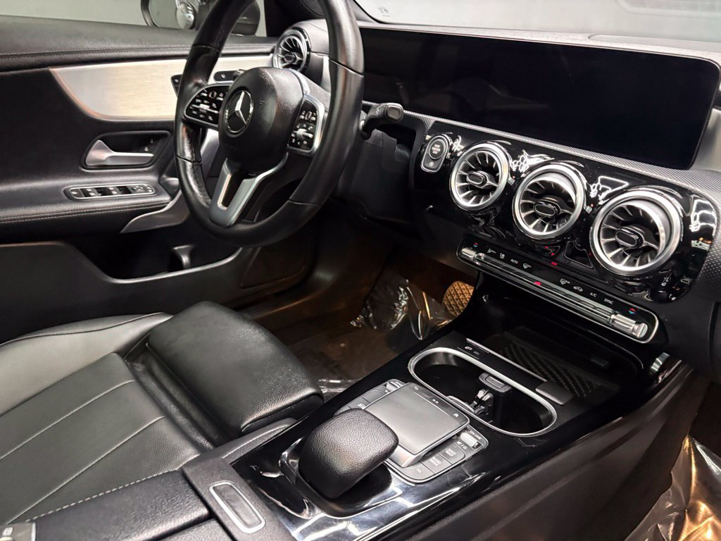 Used 2023 Mercedes-Benz CLA 250 image 60