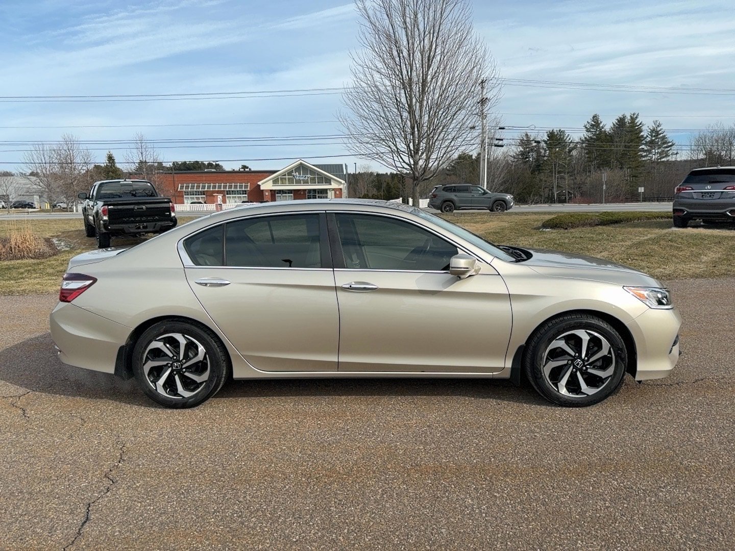 Certified 2017 Honda Accord EX-L image 7