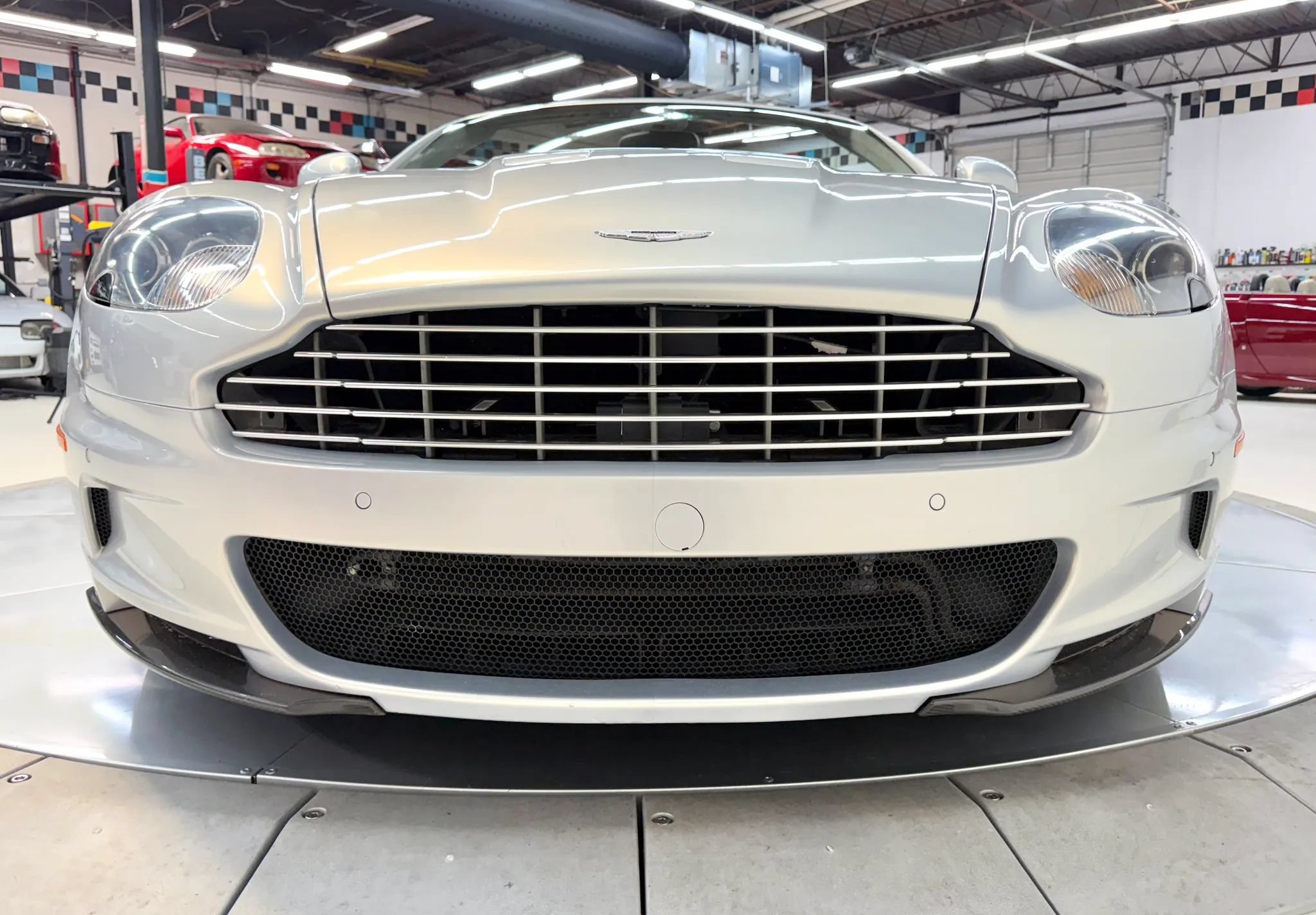 Used 2012 Aston Martin DBS Volante RWD image 22