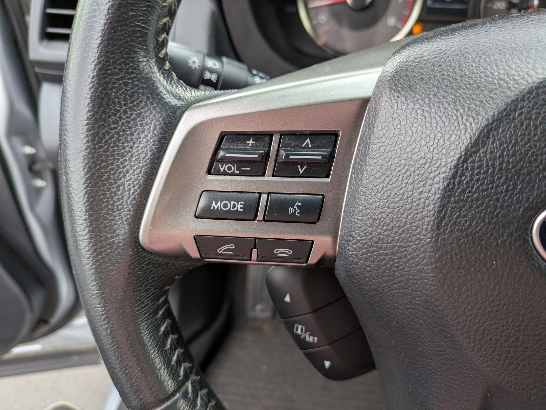 Used 2015 Subaru Forester 2.5i Limited image 18