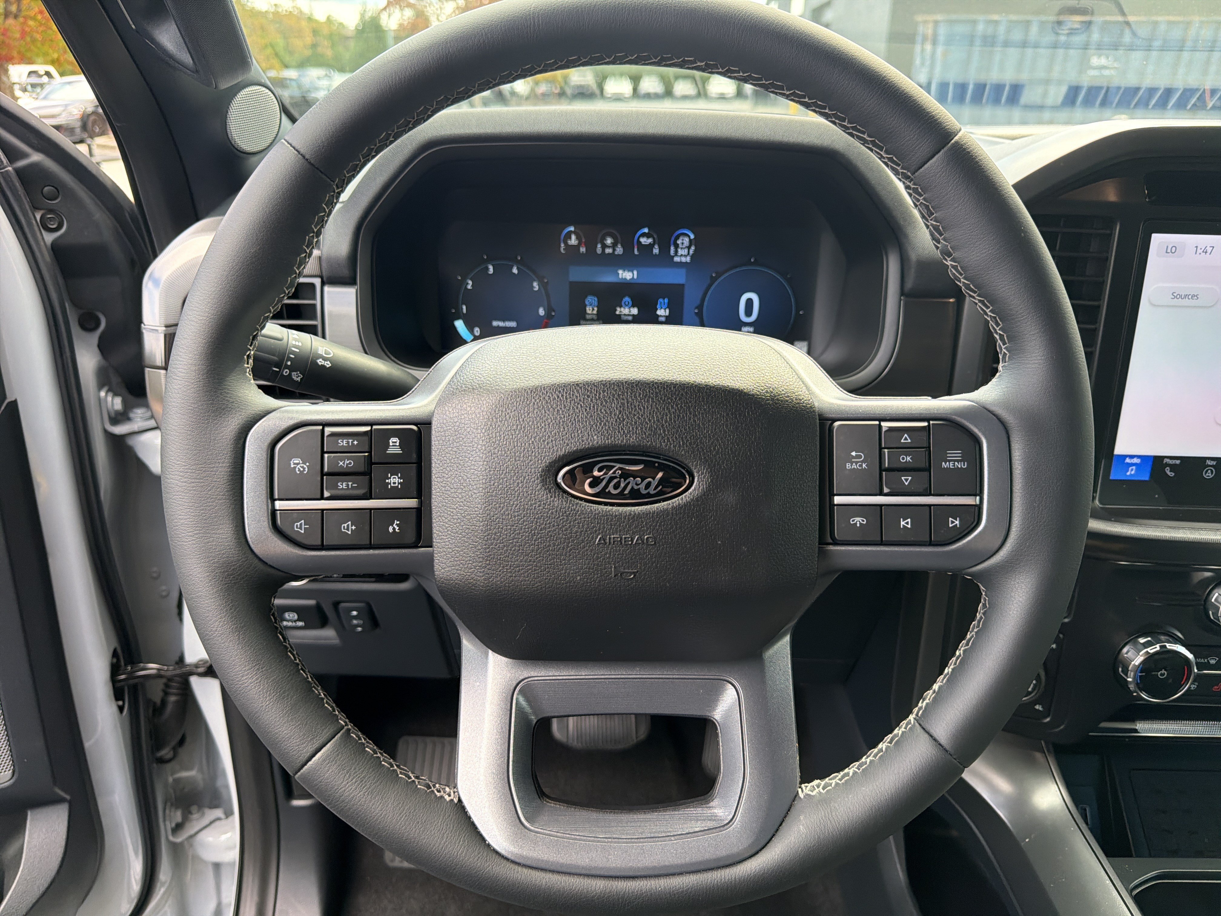 Used 2026 Ford F150 Lariat w/ Equipment Group 501A Mid AWD/4WD image 9