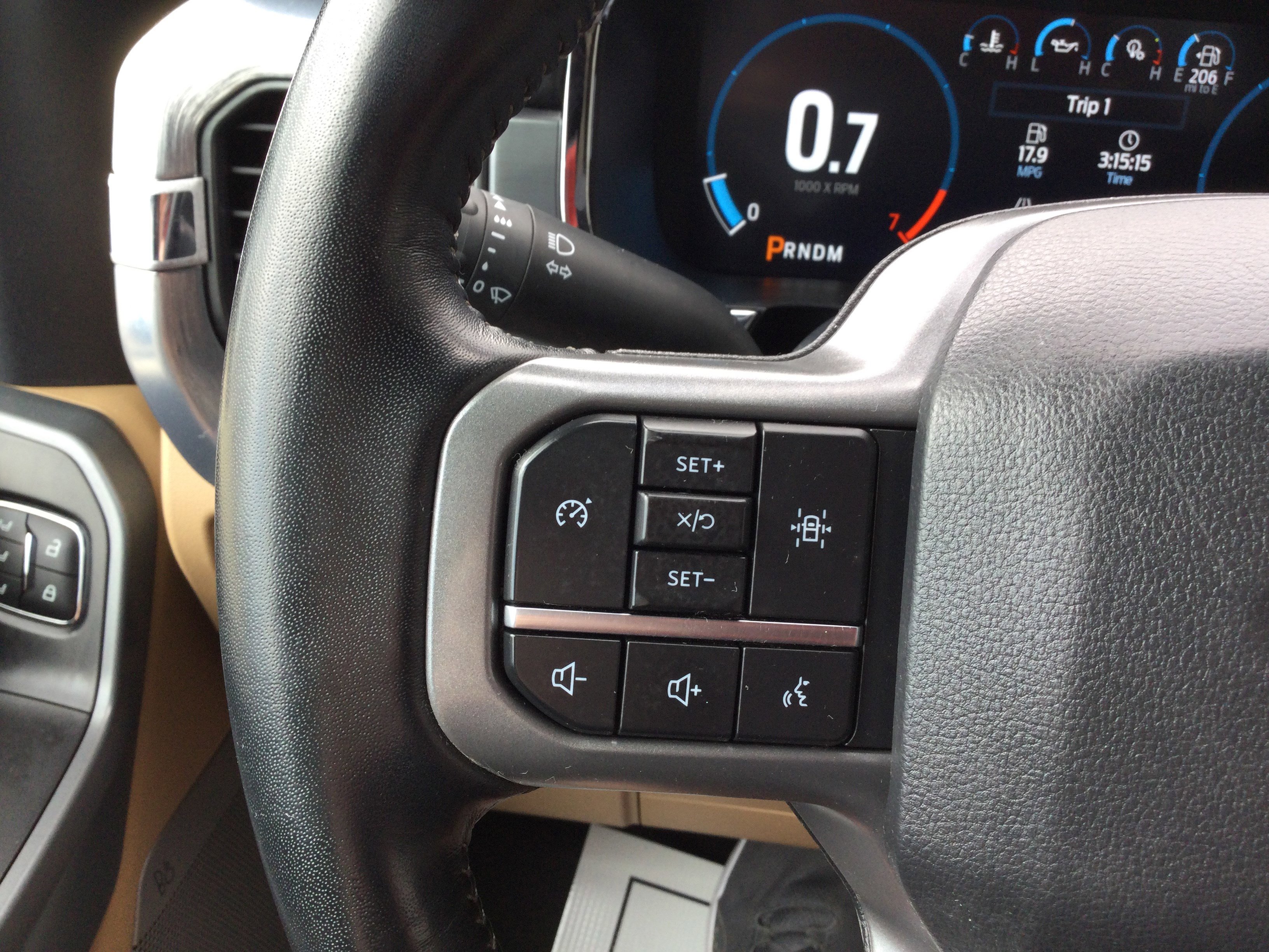 Used 2022 Ford F150 Lariat AWD/4WD image 18