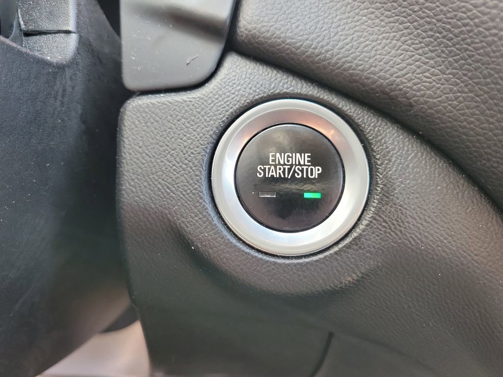 Used 2021 Chevrolet Equinox LT AWD/4WD image 29
