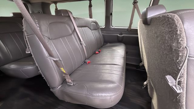 Used 2022 Chevrolet Express 3500 LS image 39