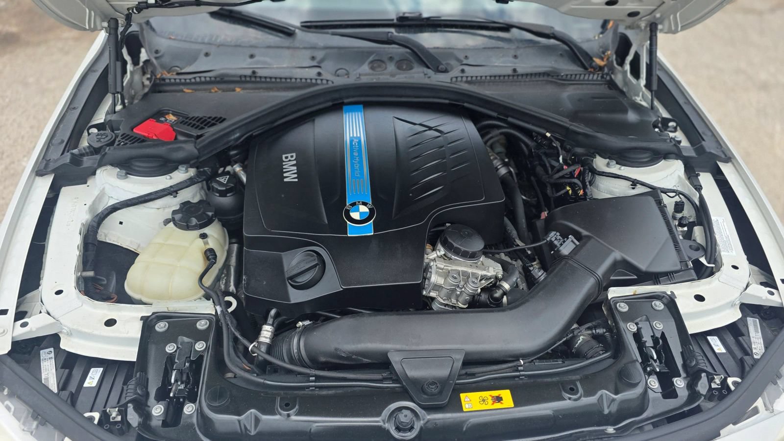 Used 2013 BMW ActiveHybrid 3 RWD image 8