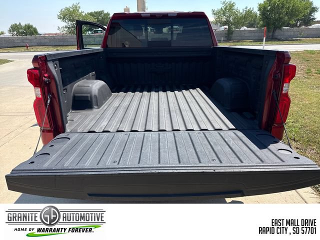 Used 2025 Chevrolet Silverado 1500 LTZ AWD/4WD image 23