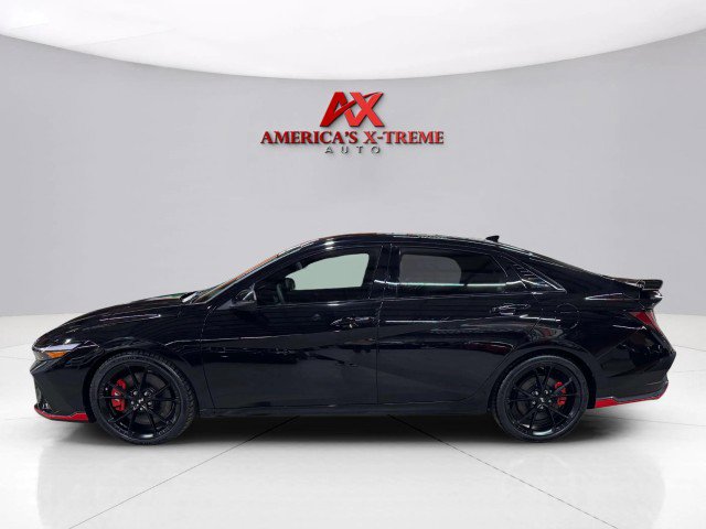 Used 2024 Hyundai Elantra N image 3