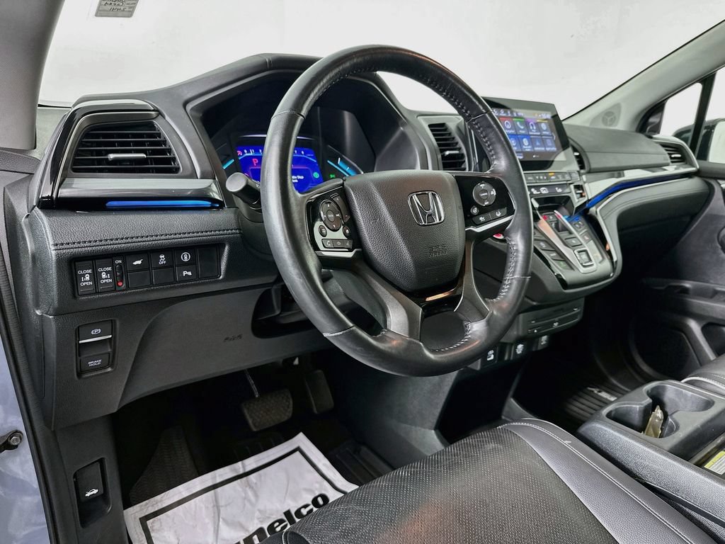 Used 2023 Honda Odyssey Elite image 10
