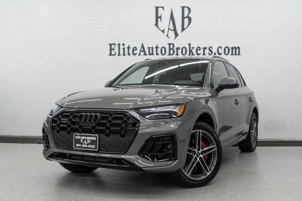 Used 2024 Audi Q5 e Prestige w/ Prestige Package
