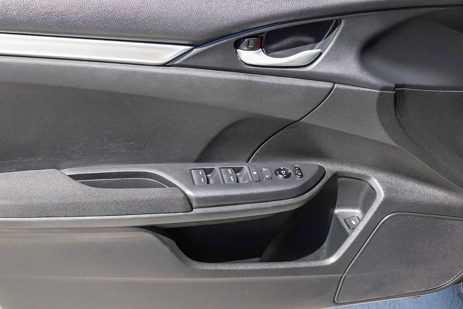 Used 2018 Honda Civic LX image 19