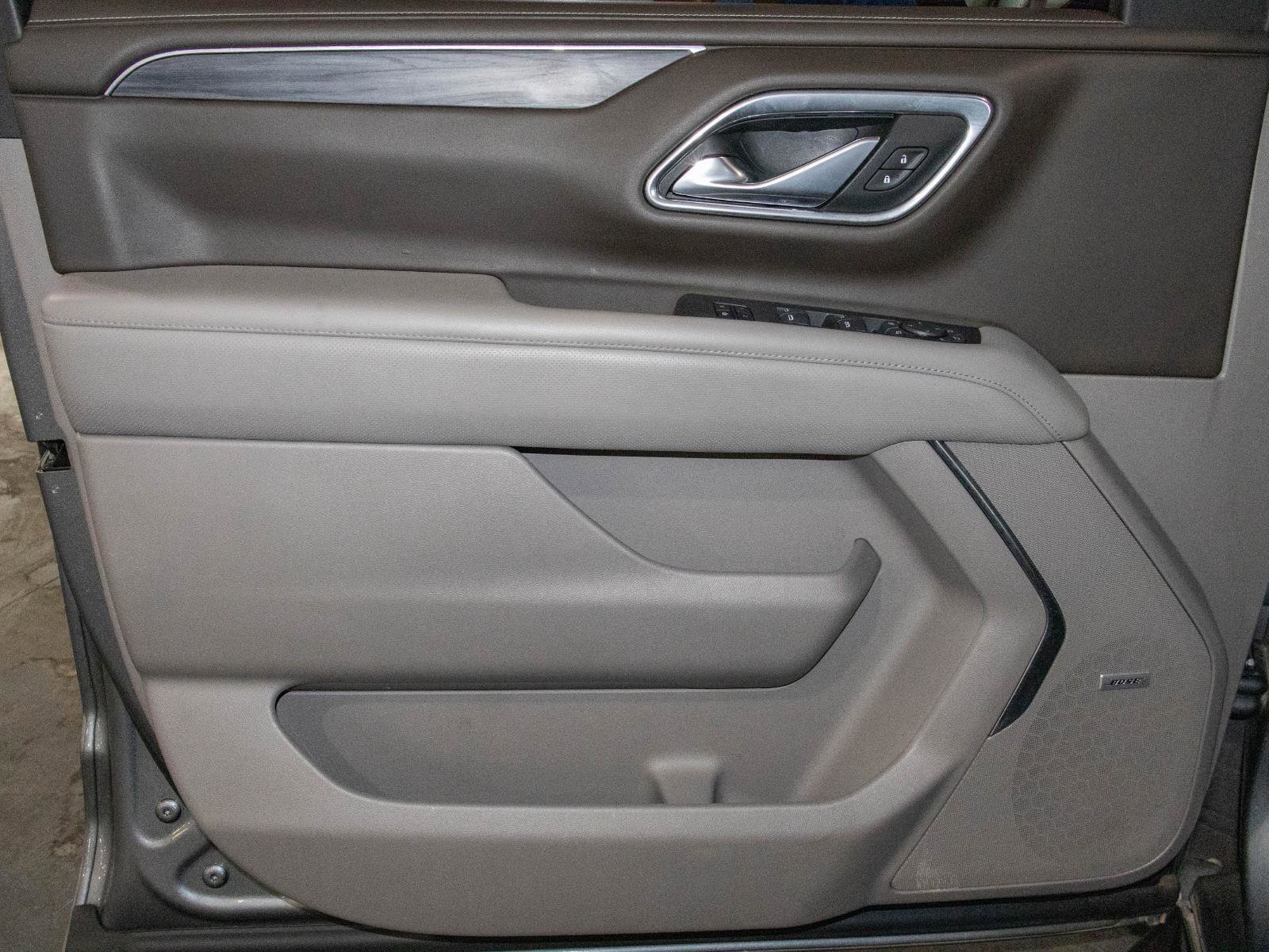 Used 2021 GMC Yukon SLT w/ SLT Luxury Plus Package image 11